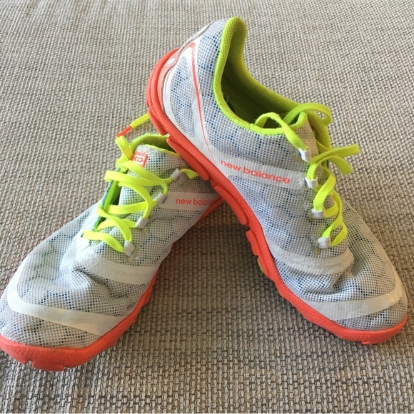 VIBRAM New Balance Minimus Woman 9 Usa 40.5EU 26 CM - Picture 1 of 8